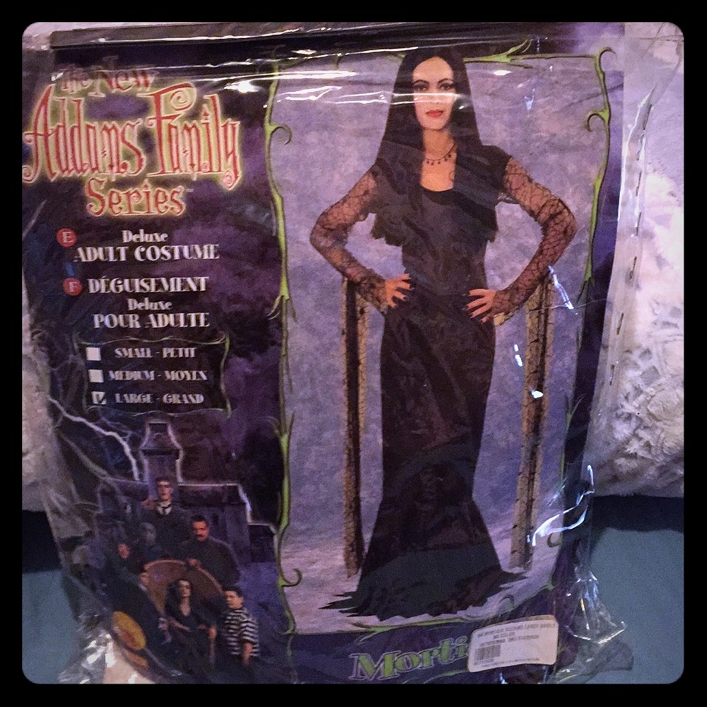 Costume